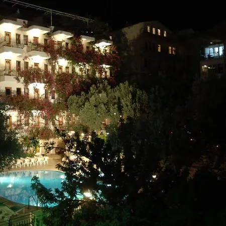 Hotel Oreo *