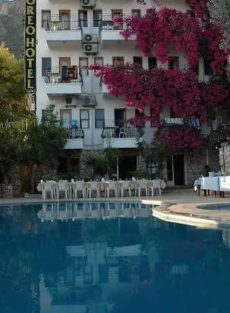Oreo Hotel *
